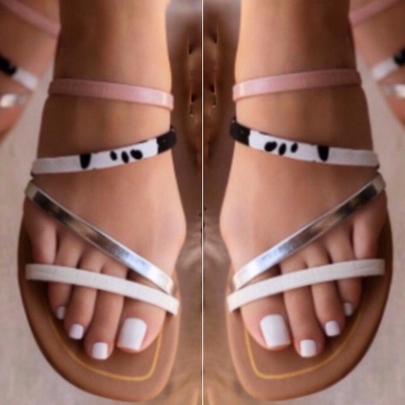 Pink Multi Color Vegan Leather Strappy Slide Sandals Size 8 & 10 - Picture 8 of 10